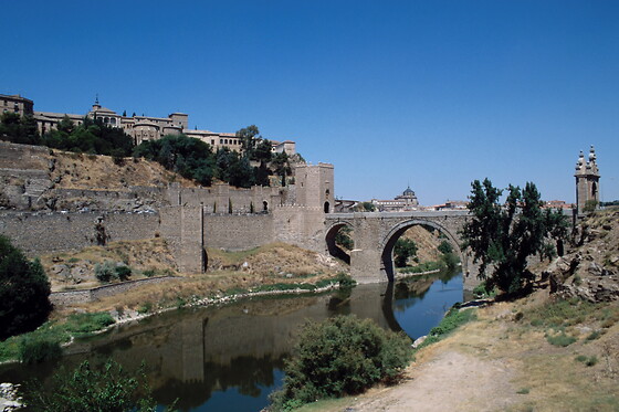CORNISA TOURIST HOME - photo 1