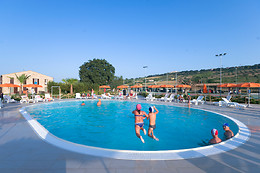 Residence Casale Torrenova al Conero