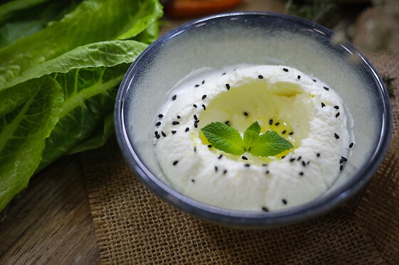 Degustazione di Mezè Caldi o Freddi con dolce presso Il povero Piatto a Milano
