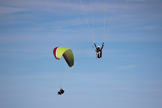 Lezione teorica e pratica di parapendio da ParaWorld a.s.d. in provincia di Alessandria