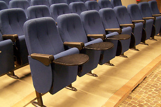 Ingresso al cinema con bibita e popcorn al Nuovo Cinema Nosadella a Bologna