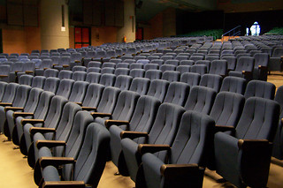 Ingresso al cinema con bibita e popcorn al Nuovo Cinema Nosadella a Bologna