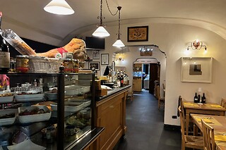 Cena di cucina tipica parmigiana presso Osteria dello Zingaro a Parma