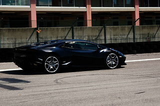 Alla guida di una Lamborghini Huracàn 610CV presso la Pista Precenicco