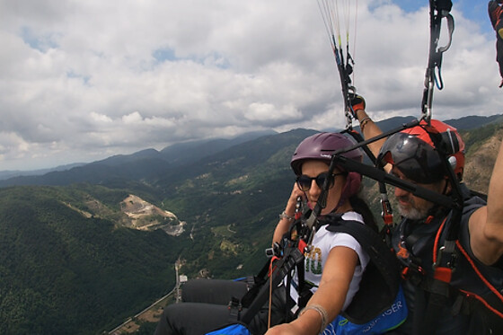 volare col parapendio - photo 0