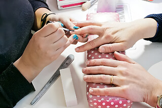 Massaggio alla schiena e alla gambe per due persone presso La Bellezza nelle Nostre Mani a Roma