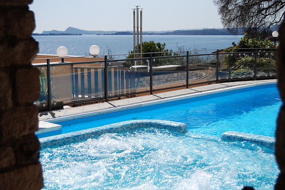 Attività benessere per due presso Hotel Gardasol beauty & SPA a Toscolano Maderno in provincia di Brescia