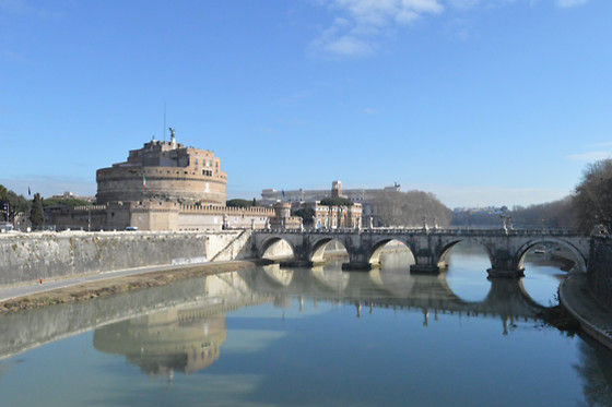 Visita guidata alternativa di Roma per 3 persone con ArcheoRunning
