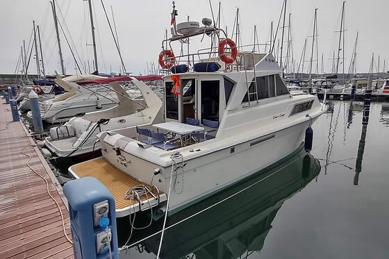 Soggiorno di 2 notti con colazione in una barca da Boat and Holiday a Fano