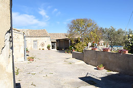 Agriturismo Tenuta Carbonara