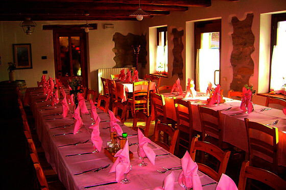 Soggiorno di una notte con gustosa cena al Rifugio Pranolz in provincia di Belluno