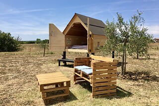 Soggiorno insolito di una notte in Starsbox presso Agricamping Spineta in provincia di Arezzo