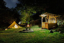 Tenda Sul Fiume