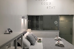 White Room Garibaldi