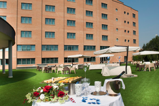 Phi Hotel Cavalieri - photo 2