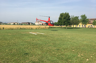 Volo in elicottero con  ASD Aviatours a Formigine in provincia di Modena