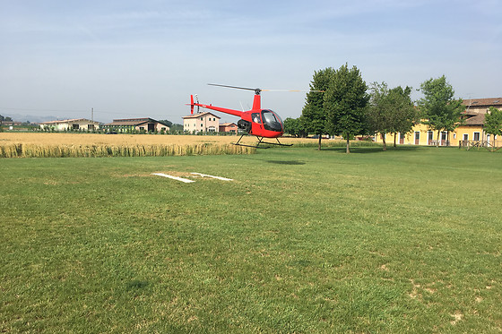 Volo in elicottero con  ASD Aviatours a Formigine in provincia di Modena