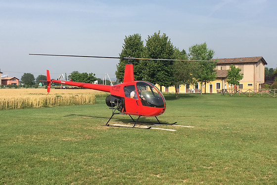 Volo in elicottero con  ASD Aviatours a Formigine in provincia di Modena