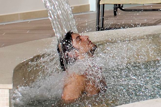 Soggiorno relax di una notte con colazione presso Rizzi Aquacharme Hotel & Spa a Boario Terme