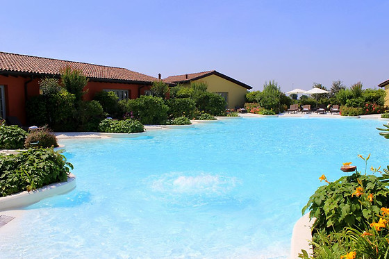 Joia Hotel & Luxury Apartments RTA - photo 2