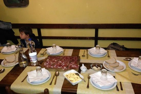 Un pranzo o una cena per due persone presso Trattoria Solari vicino Parma