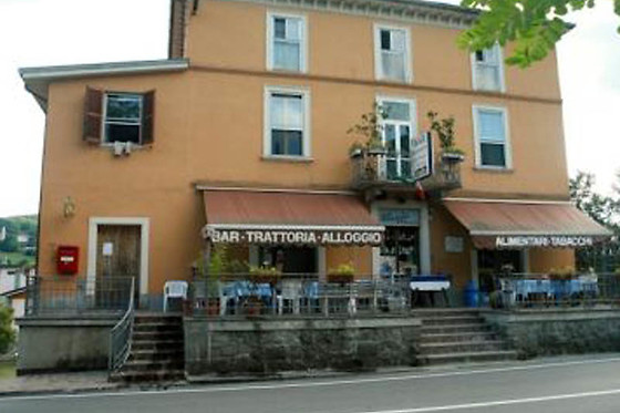 Un pranzo o una cena per due persone presso Trattoria Solari vicino Parma