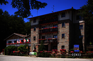 Soggiorno di una notte con cena all'Hotel Le Macinaie in provincia di Grosseto
