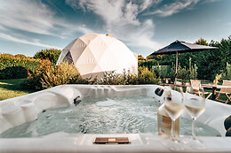 UnderDome Glamping