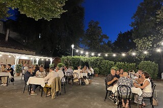 Pranzo o cena tipica parmigiana presso il Bistrot Corale Verdi a Parma
