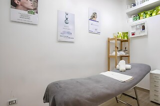 Massaggio total body da 45 minuti da Essentia a Napoli