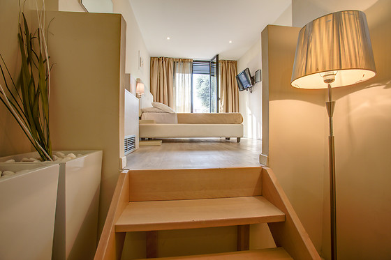 Ferretti Beach Hotel - photo 14