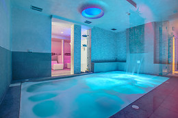 Ferretti Beach Hotel
