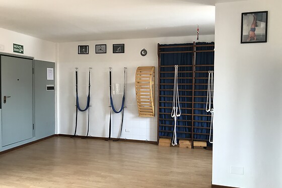 Lezione di Yoga collettiva presso LAMO Yoga a Parma