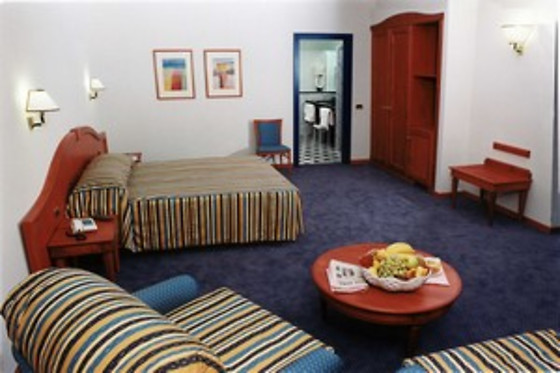 Hotel President - photo 8