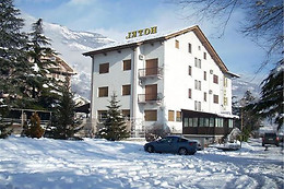 Hotel Dujany