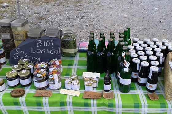 Accesso alla fattoria e degustazione per 2 persone alla Cascina Gervasoni in provincia di Bergamo