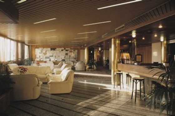 Hotel President - photo 0