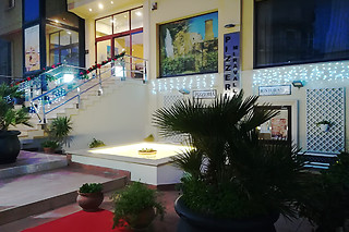 Soggiorno gastronomico di due notti per due all'Hotel Miravalle a Ribera in provincia di Agrigento
