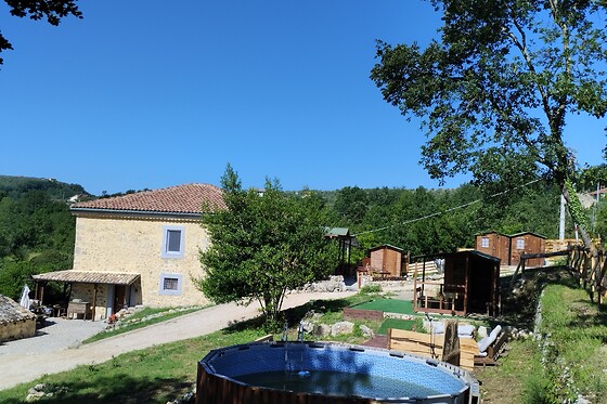 Soggiorno insolito di due notti in tenda all'agriturismo Tre Casali in provincia di Frosinone