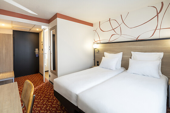 Sure Hotel by Best Western Caen Memorial *** - photo 0
