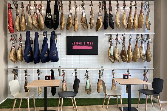 Jamon Y Mas - photo 0