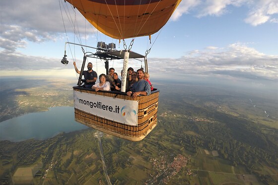 Volo in mongolfiera presso Charbonnier Mongolfiere ad Aosta