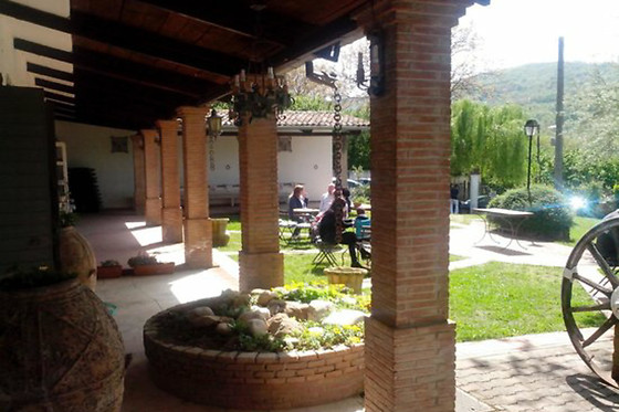 Soggiorno di una notte con cena presso Il Cerreto in provincia di Avellino