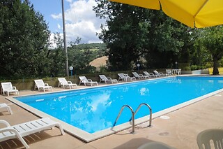 Soggiorno di due notti con cene presso l'Hotel La Meridiana immerso nelle colline del Montefeltro