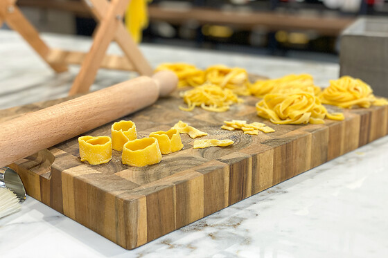 Corso di cucina con degustazione dei prodotti presso Enjoy Cooking a Roma