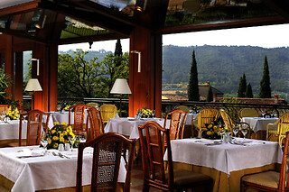 Soggiorno benessere di due notti con cena presso Poiano Resort sul Lago di Garda
