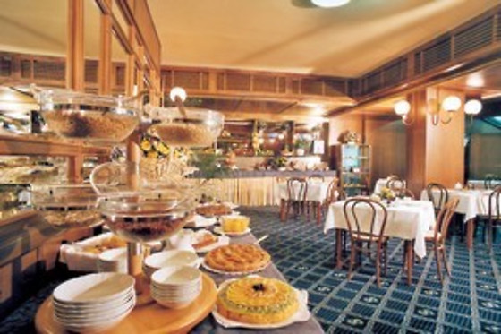 Hotel Savoy - photo 4