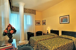 Hotel Savoy
