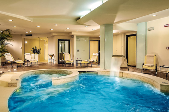 Soggiorno relax di una notte con colazione presso Rizzi Aquacharme Hotel & Spa a Boario Terme