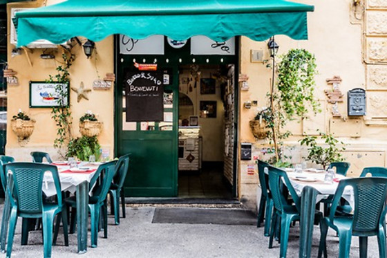 Ricca cena per due presso Burro & Sugo La Trattoriola nel quartiere Garbatella di Roma